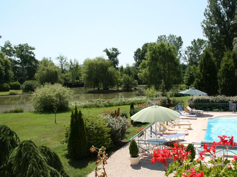 Moulin Du Soustre Panzió Cavagnac Kültér fotó