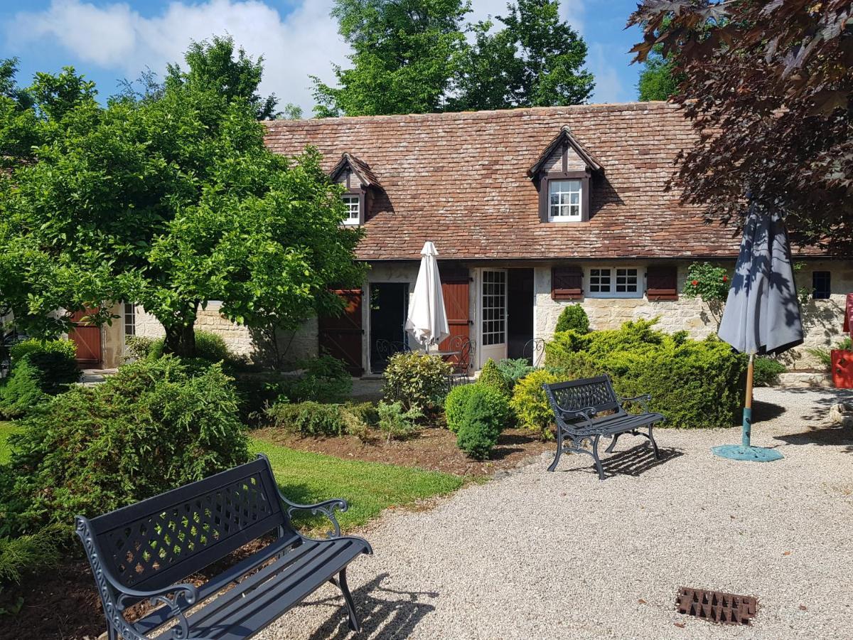 Moulin Du Soustre Panzió Cavagnac Kültér fotó