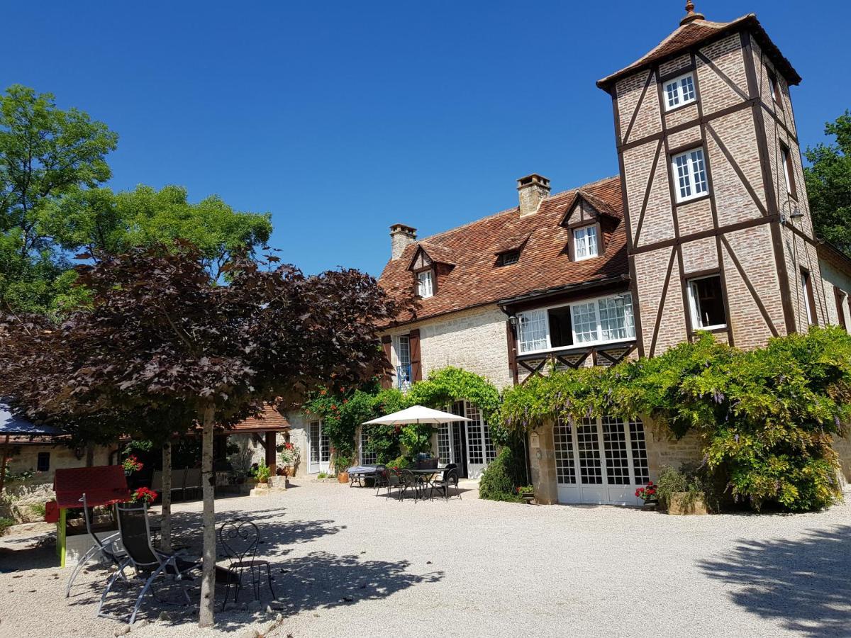 Moulin Du Soustre Panzió Cavagnac Kültér fotó