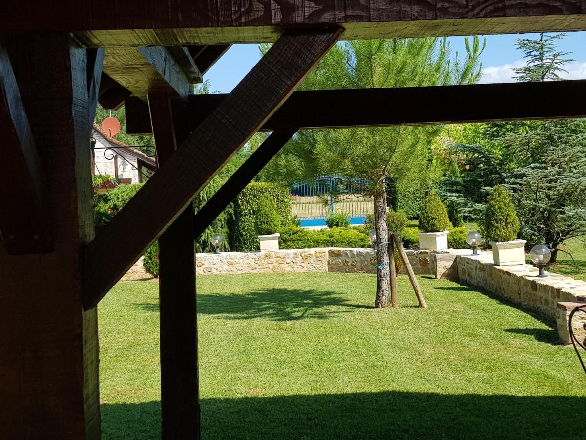 Moulin Du Soustre Panzió Cavagnac Kültér fotó