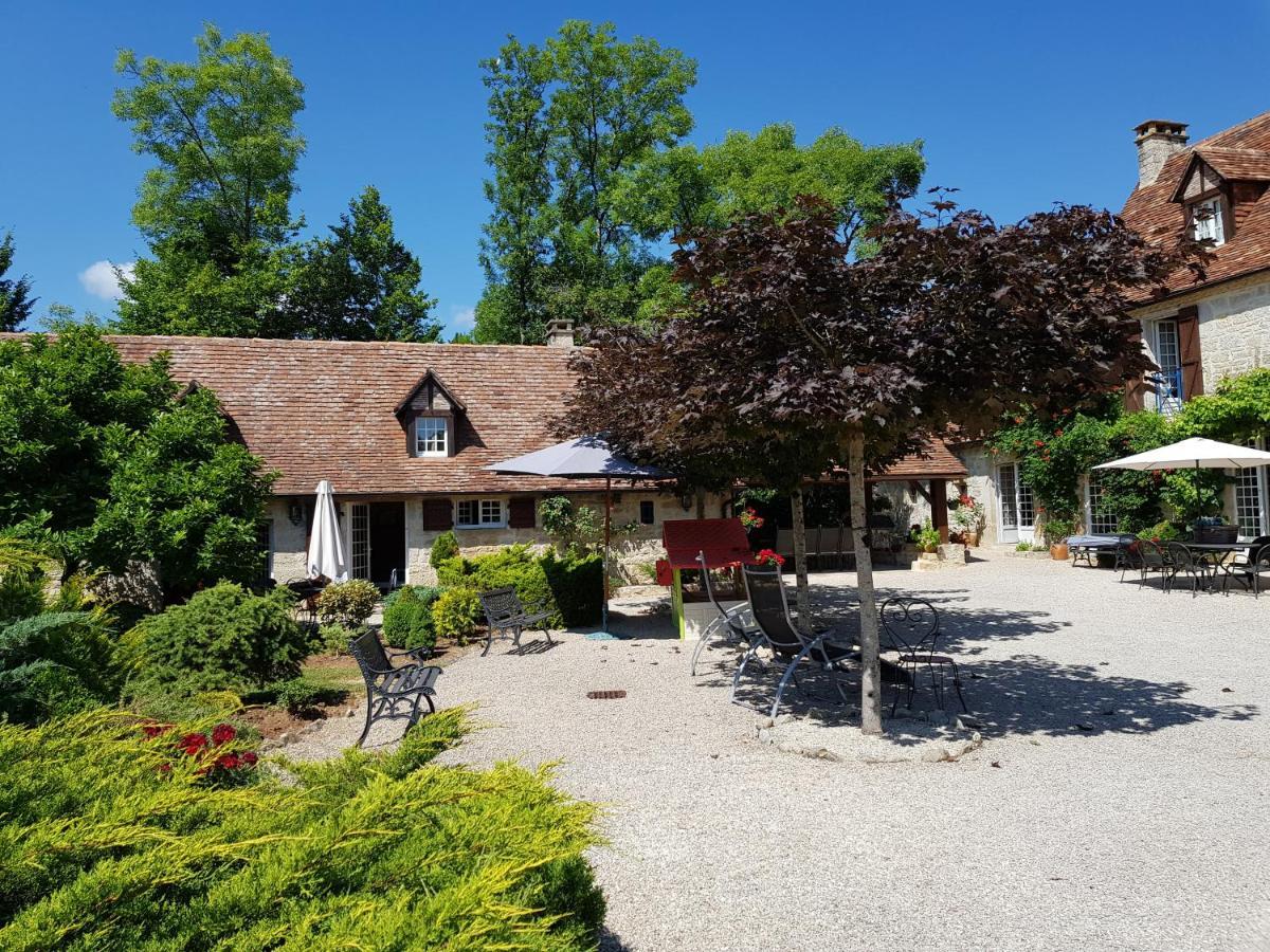 Moulin Du Soustre Panzió Cavagnac Kültér fotó