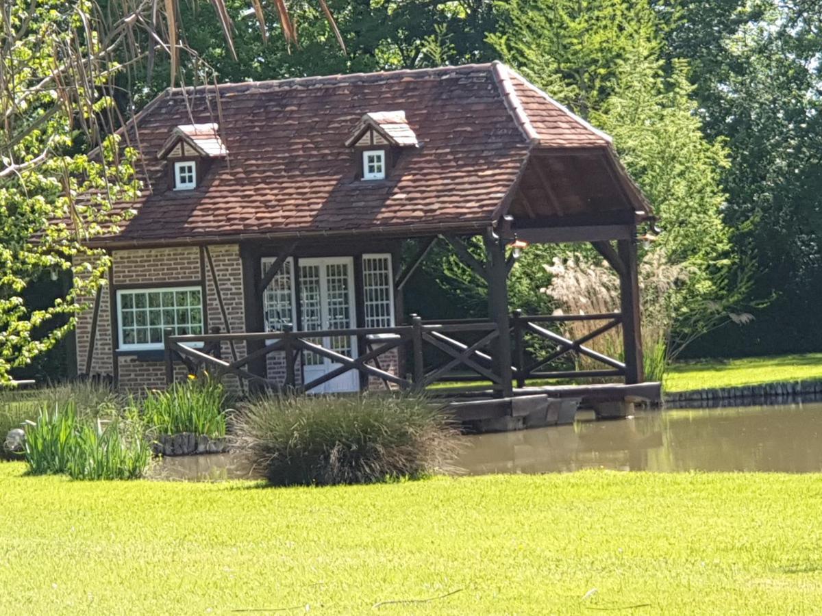 Moulin Du Soustre Panzió Cavagnac Kültér fotó